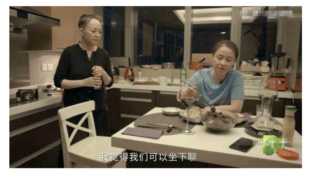(完稿)57岁宋丹丹豪宅曝光,艺术品堆积好多大得像博物馆