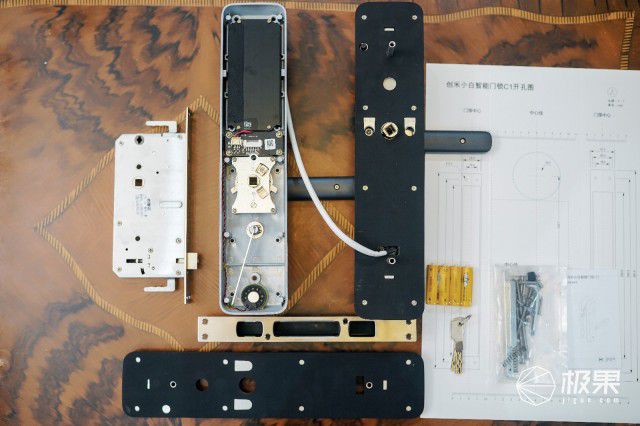 智能家居改造享受便捷生活创米小白智能锁c1