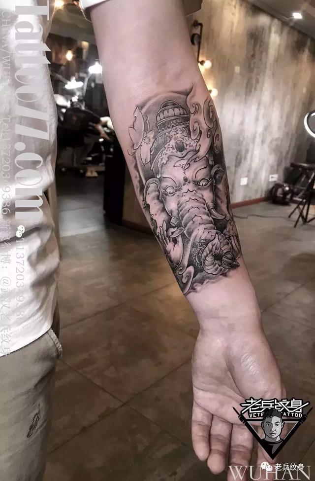 老兵店内作品欣赏象神纹身