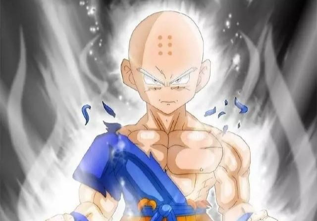 龙珠中有光头克林,一拳超人中有秃顶琦玉,都是地球人,谁更厉害_战斗力