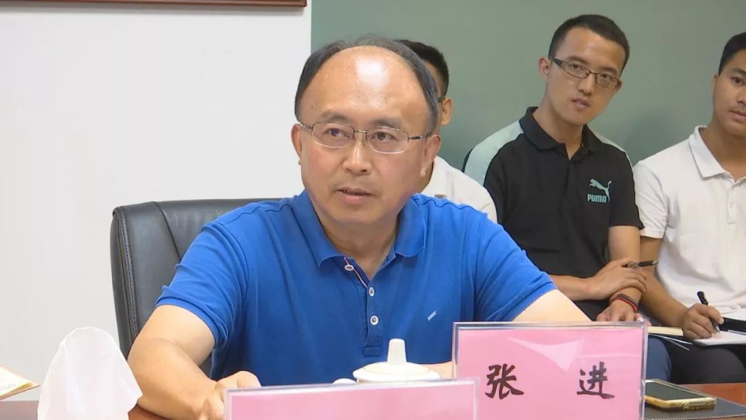 周军平到规划局调研时强调树立自贸港思维提升能力水平适应洋浦开发