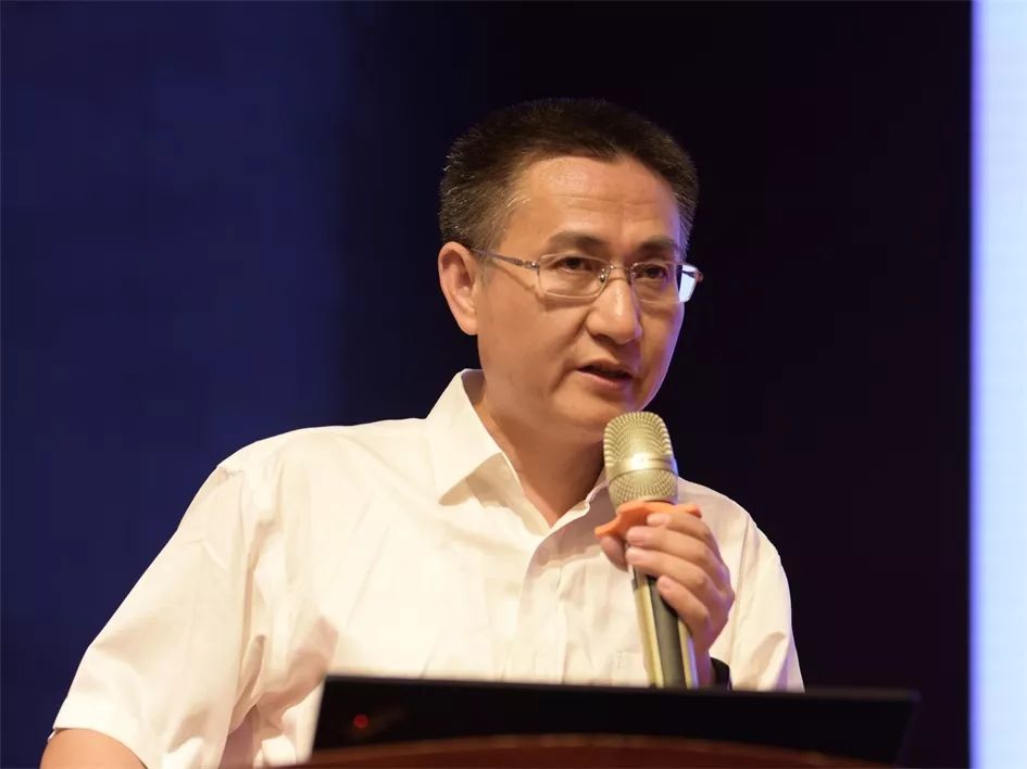 的报告题目:浙江鸿盛环保科技集团有限公司总经理罗巍女士的报告题目