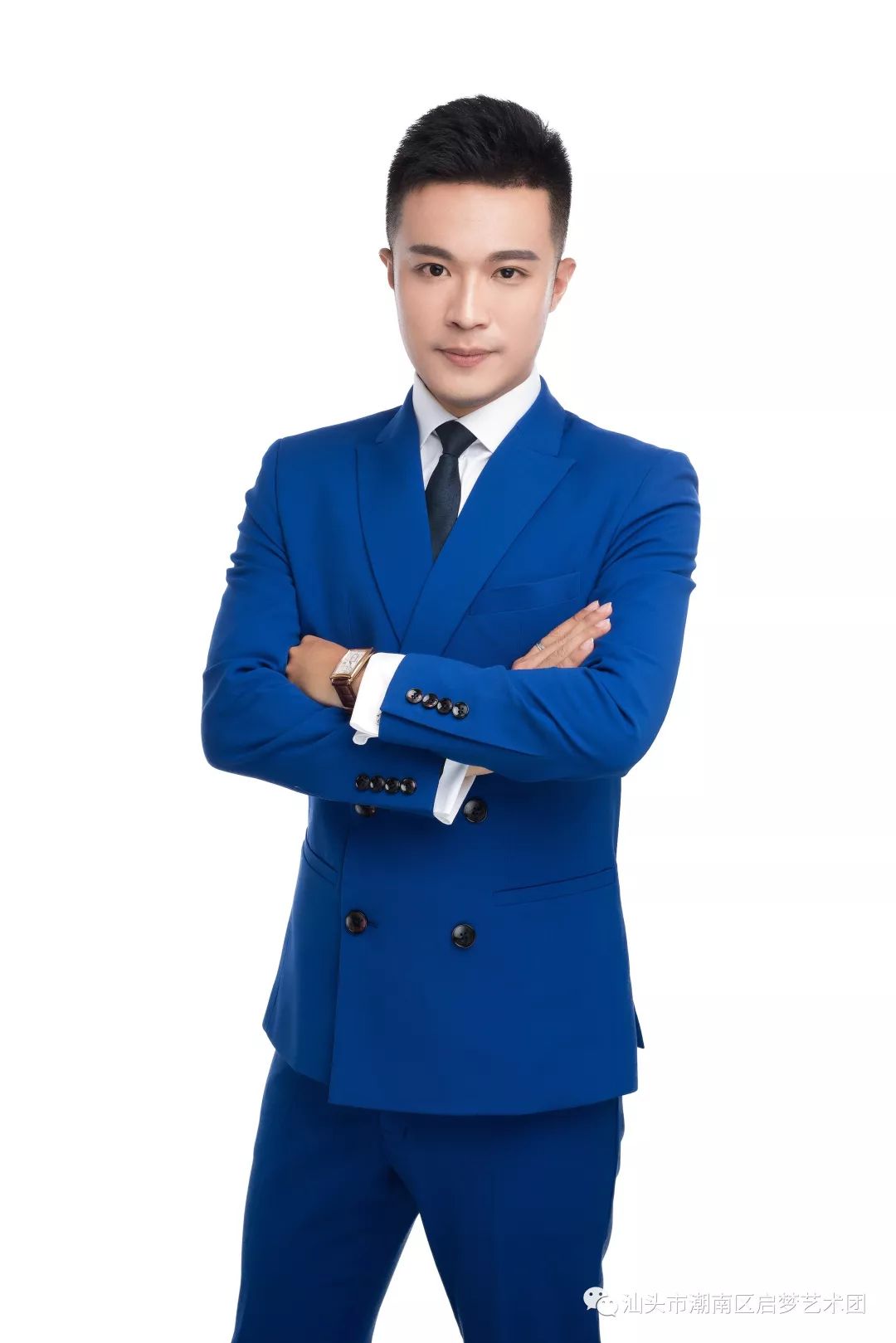 由潮南区文化馆主办,启梦艺术团承办而这个暑假舞蹈班电子琴班小主持