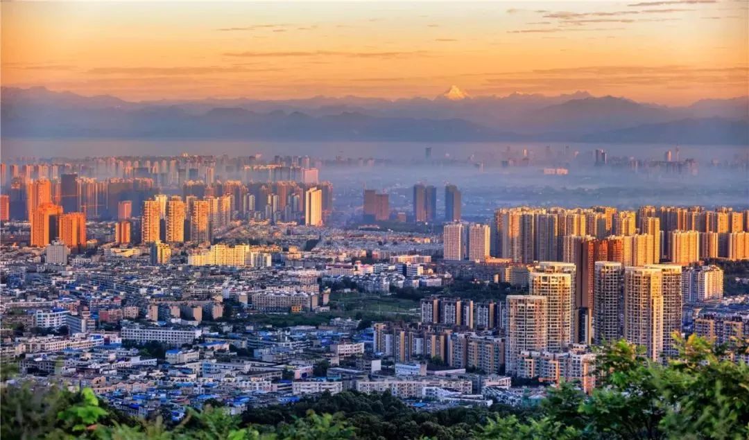 分享丨来龙泉山上带你360看成都全景