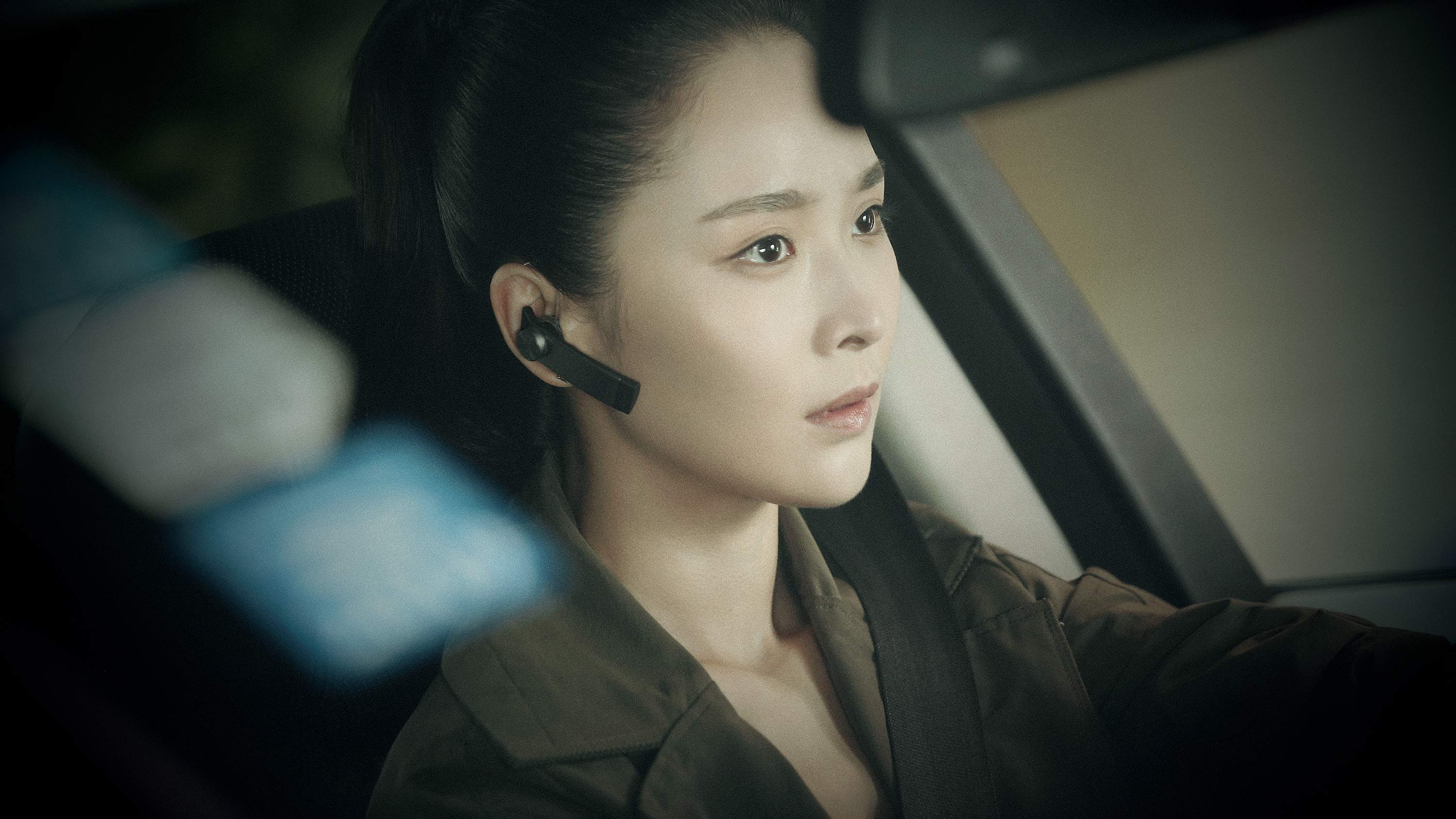 秦岭神树持续热播李曼阿宁角色鲜明获观众喜爱