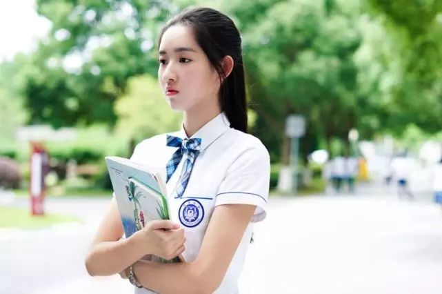 很哥解密少年派演员戏外与剧中反差大赵今麦很文静王玉雯被称为女汉子