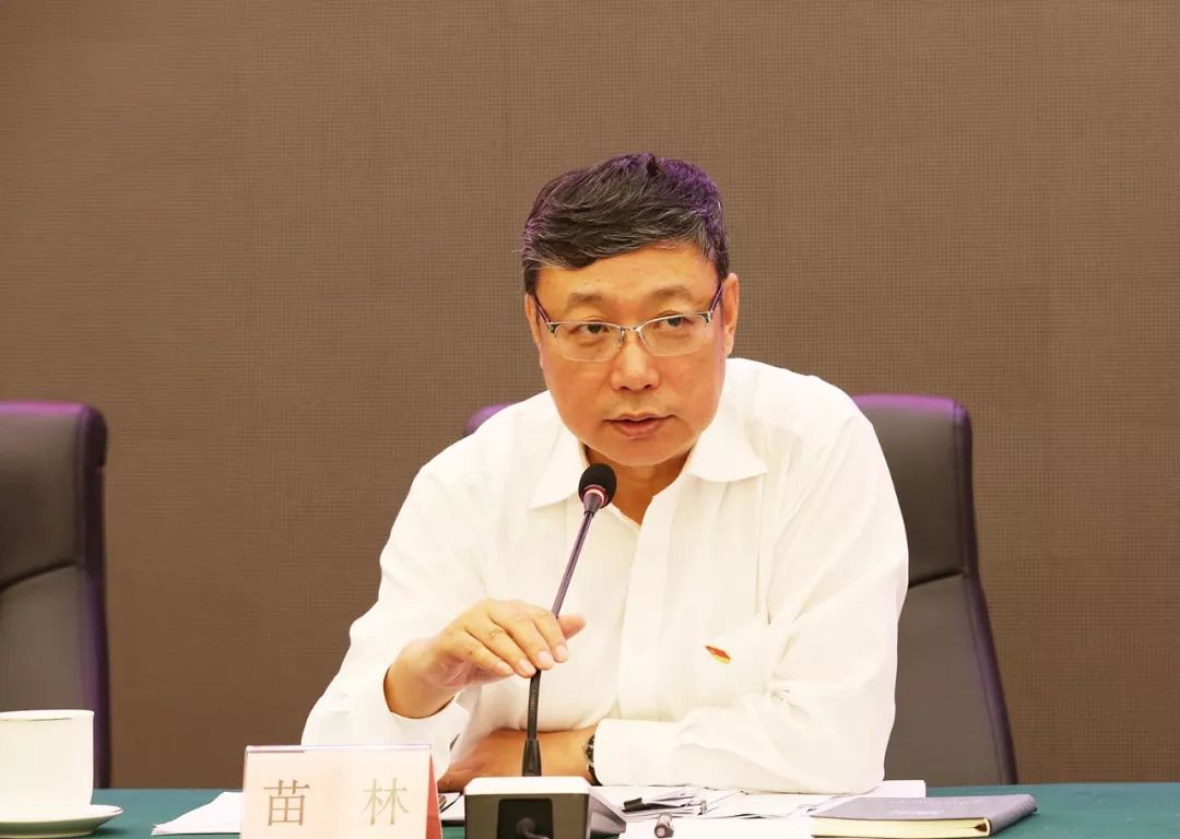 牢记使命"主题教育第17巡回指导组副组长李四平,市司法局副局长徐明江