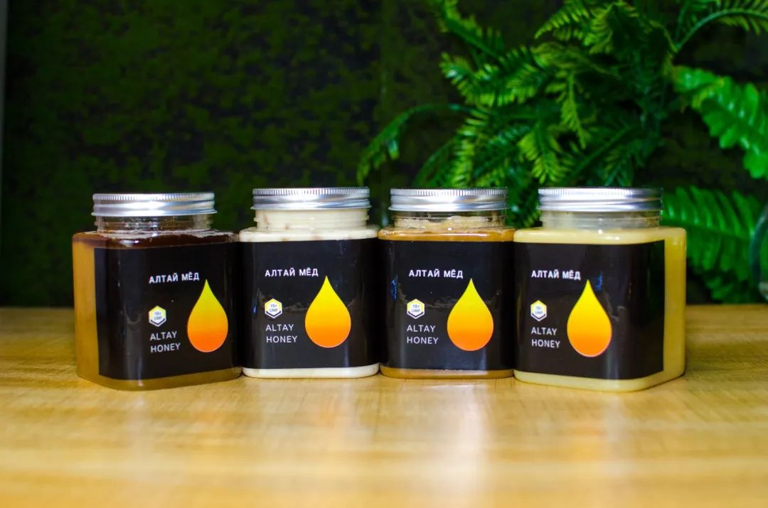 感受花朵与小蜜蜂的美好相遇,每一滴蜂蜜,都是大自然凝练的结晶