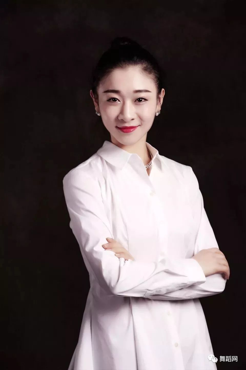 唐兴华:2016级古典舞女二班2016级古典舞男二班覃 超2016级古典舞女班