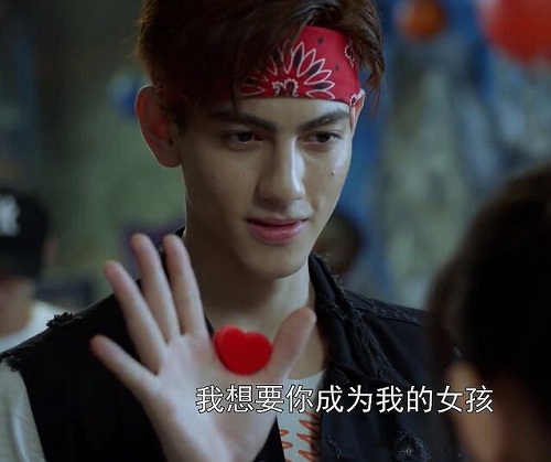 原创带着爸爸去留学史蒂文扮演者是谁史蒂文是艾米派来的吗