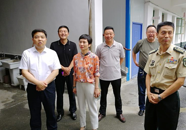 (图文来源:区退役军人事务局)6月19日,副市长邱仕伟,汉中市军分区司令