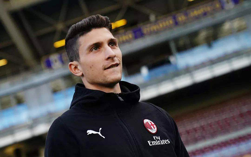 实况足球中后卫马蒂亚卡尔达拉额外前锋究竟是什么