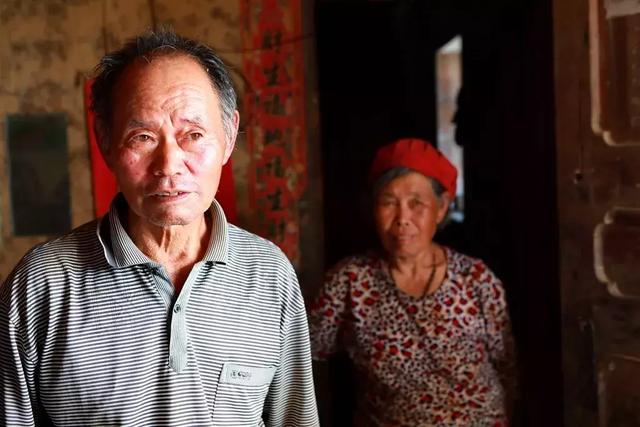 丰都一个空心村的重生之路只剩老弱扶贫攻坚战怎么打