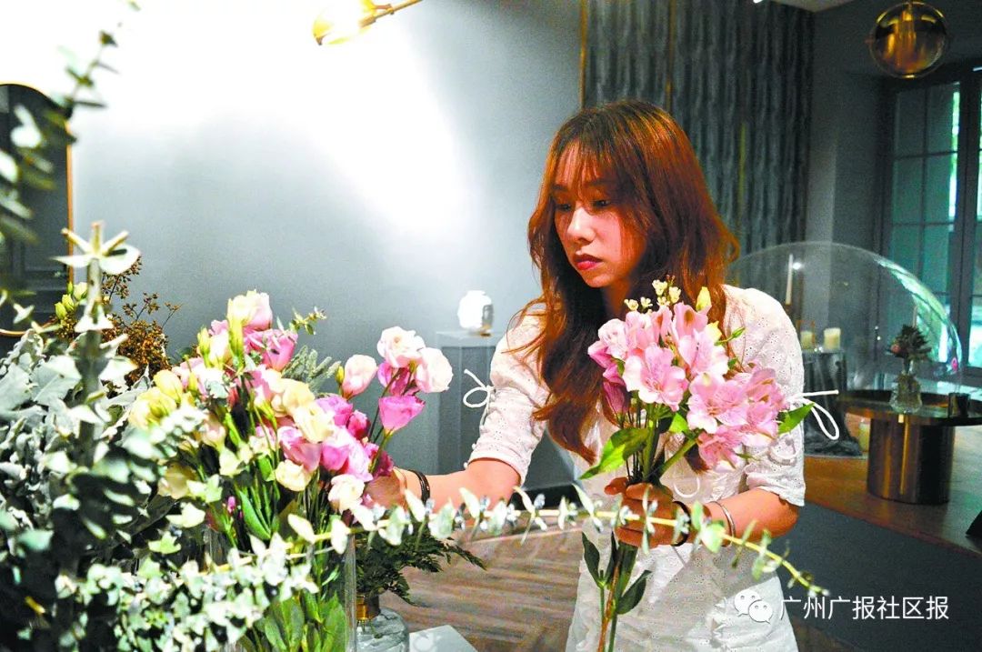 从办公室白领到花艺师她一头扎进花花世界让生活更富诗意