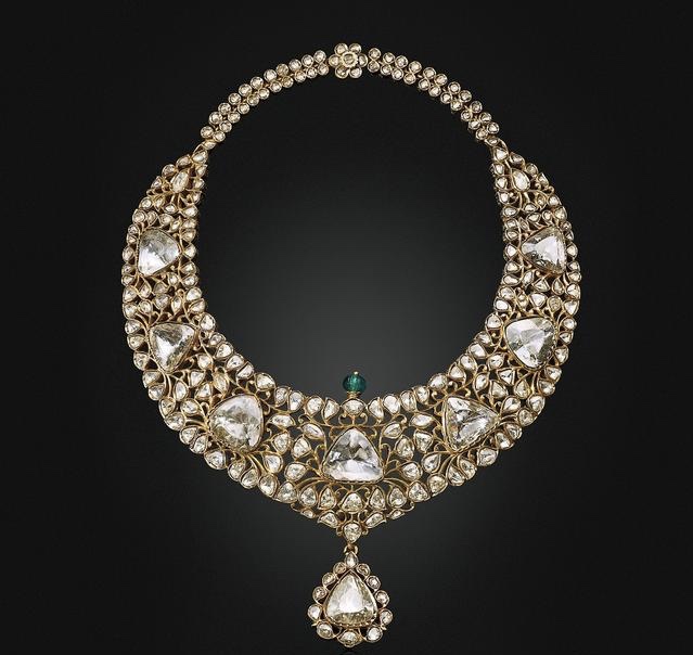 印度皇室珠宝奢华极致配石都是克拉钻创下私人珠宝拍卖纪录