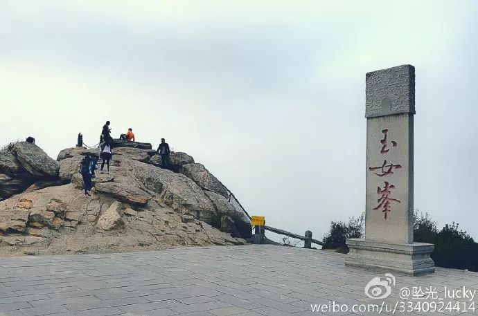 登玉女峰也是来花果山必玩的行程之一.