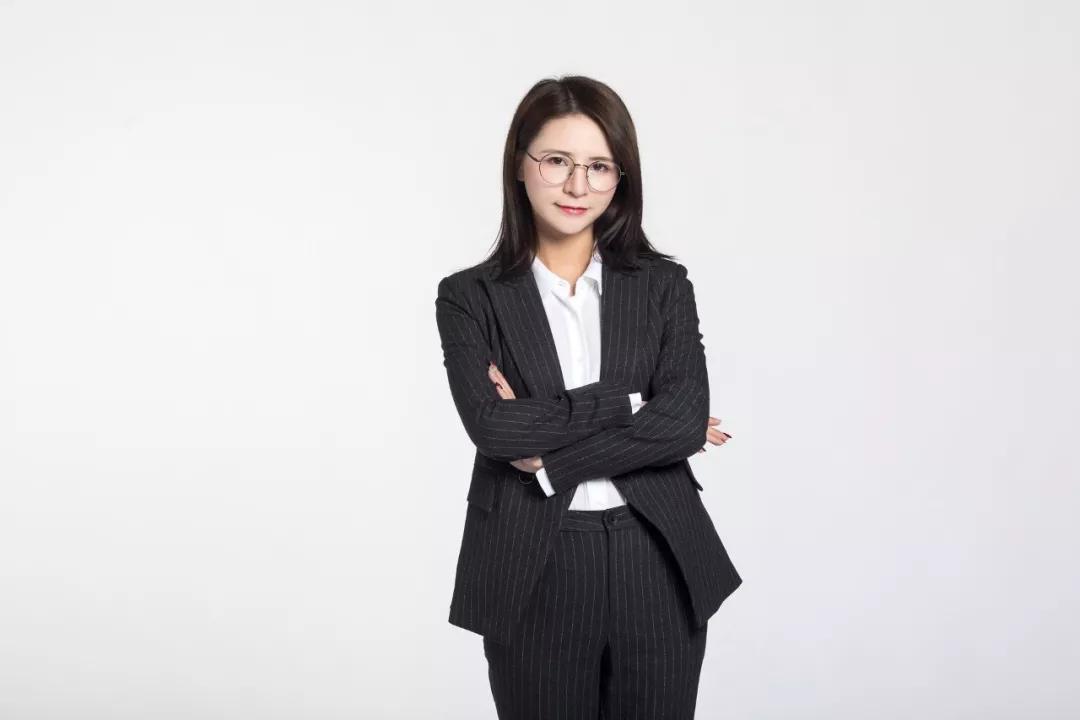 我认识的一位职业经理人,给我留下了深刻印象.