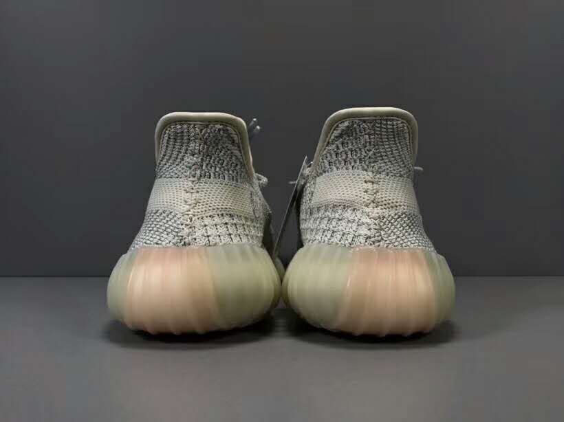 须白满天星adidasyeezyboost350v2lundrf细节赏析