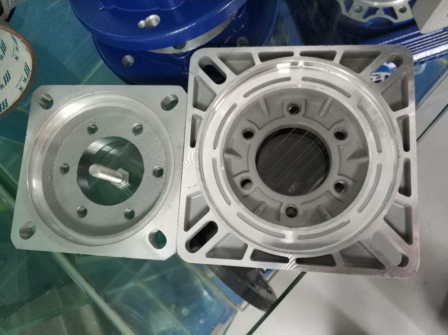 常规的伺服电机的法兰有哪些尺寸呢非汽车