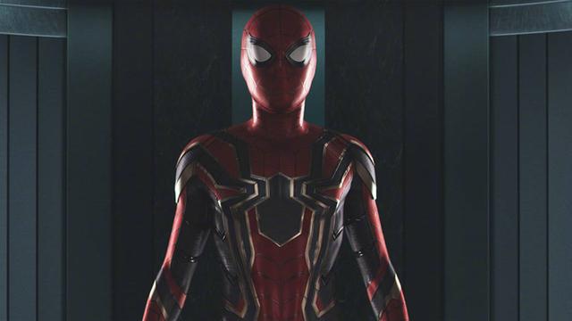 《蜘蛛侠:英雄远征》中小蜘蛛4款战服曝光,第4套致敬钢铁侠!_战衣