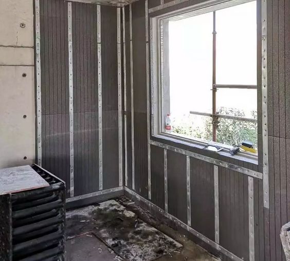 外墙外保温与内保温的优缺点比较_施工