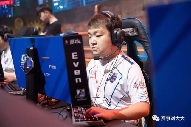 穿越火线even带领白鲨战胜ag赛后被粉丝大骂忘恩负义