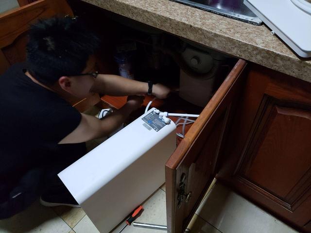 1000g大通量,每分钟出水2.6l ,352 s100反渗透净水器使用评测