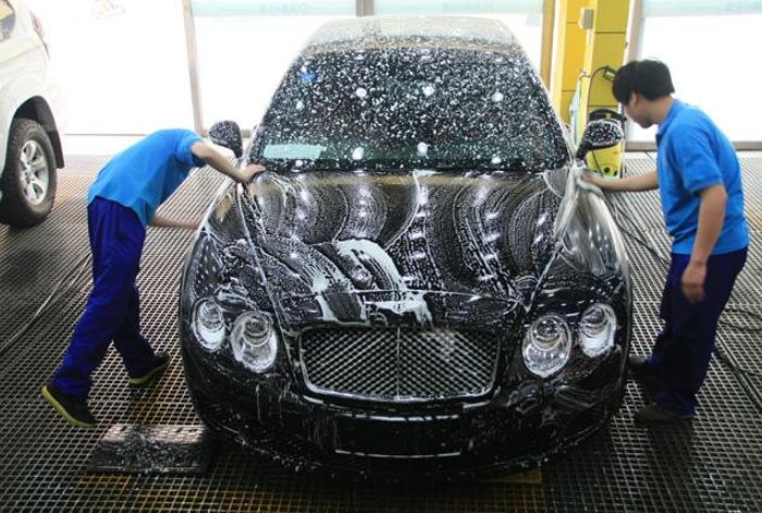 为啥洗车店看不到顶级豪车的身影原因很简单
