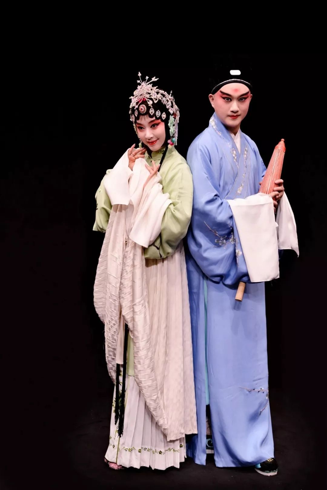 昆曲女神摘梅后首次亮相单雯张争耀六月底共谱幽闺记