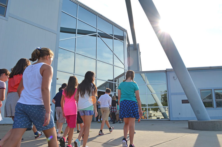 出国留学上高中,中考后选择美国高中留学好吗