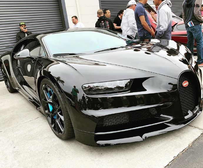 碳黑布加迪 chiron