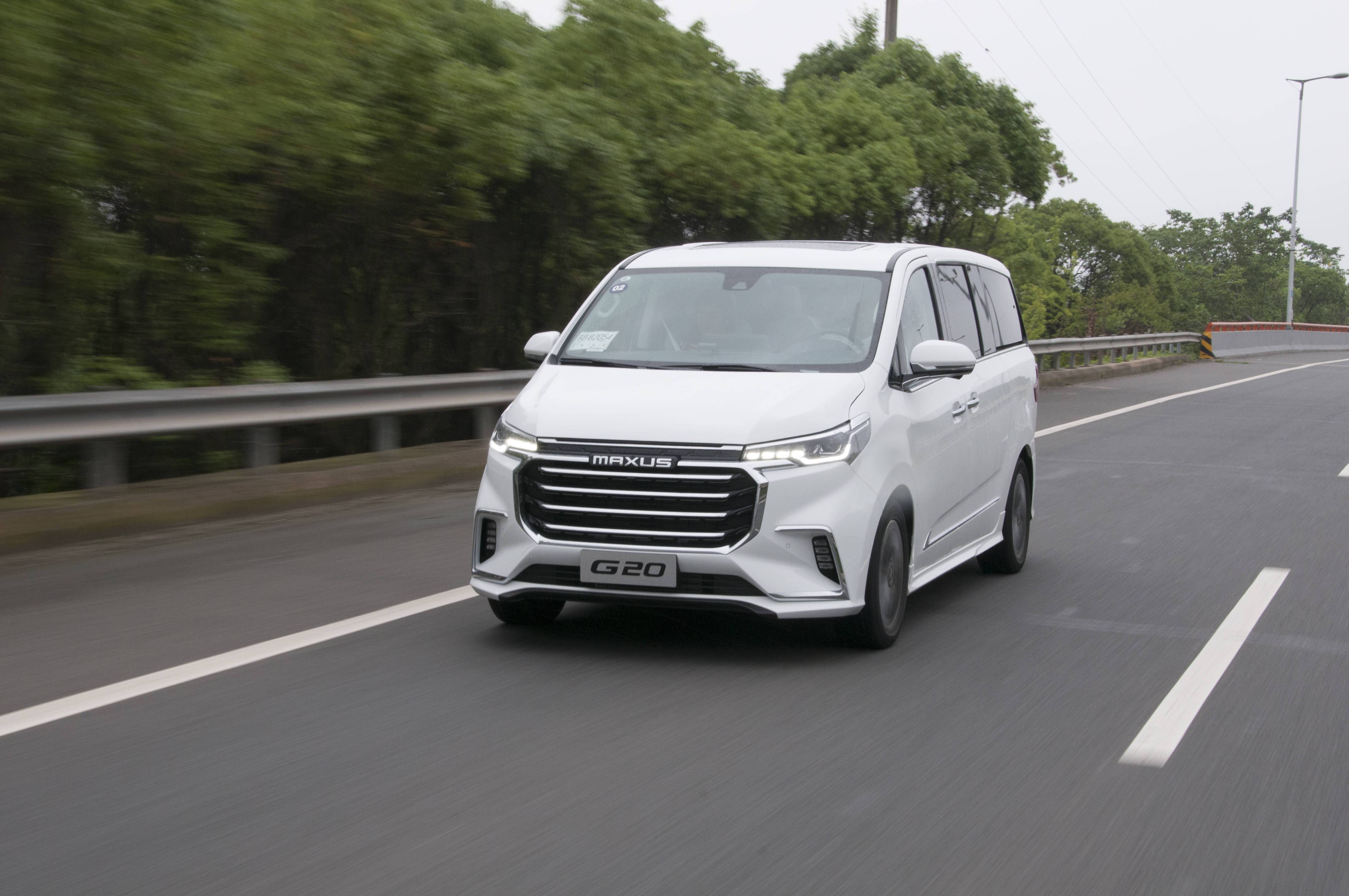 第三排座椅比肩头等舱,试驾上汽大通g20