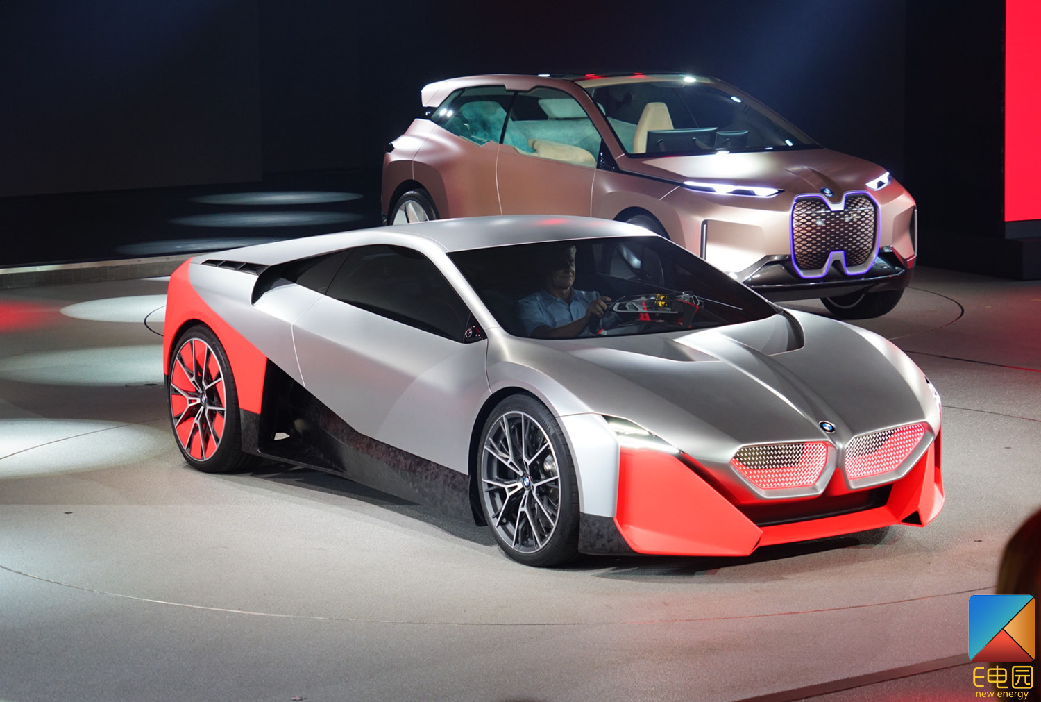 或为m系列发展新趋势宝马visionmnext概念车亮相