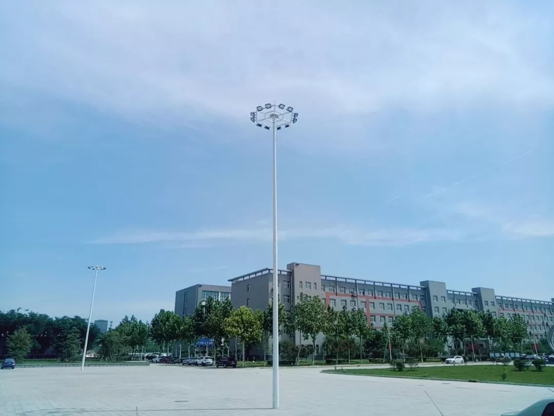欢迎报考我在河北工业职业技术学院等你