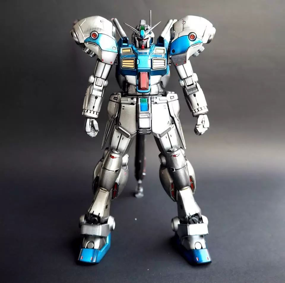 欣赏gp04金属质感涂装还原封面