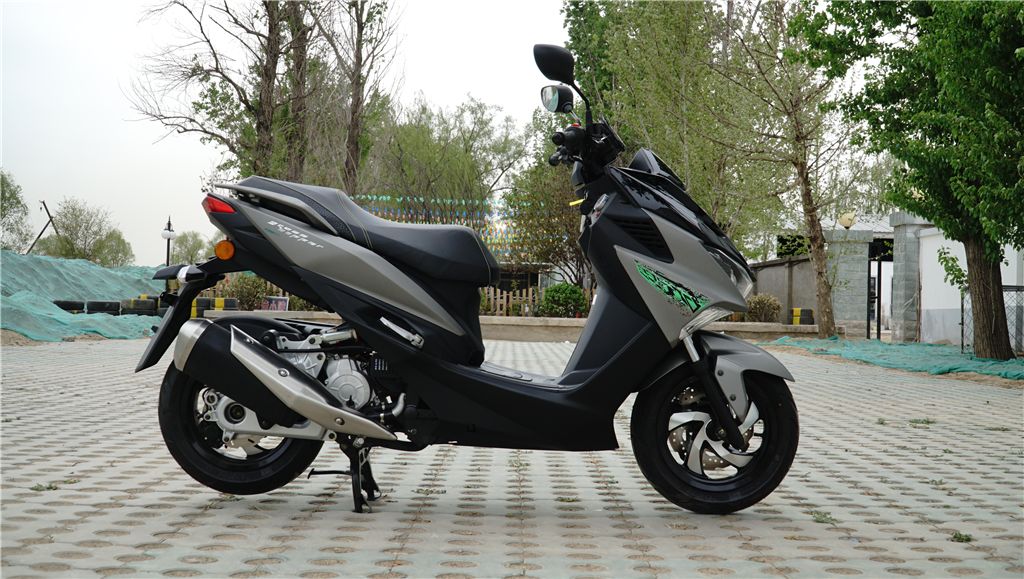 金城的200cc是个"多面手",赛道,越野全都有!_搜狐汽车_搜狐网