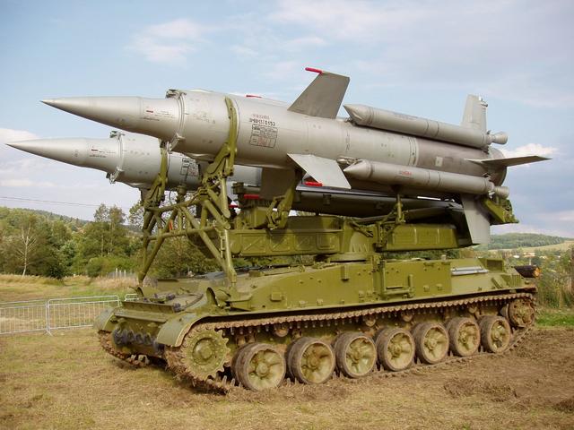 9M117炮射导弹图片