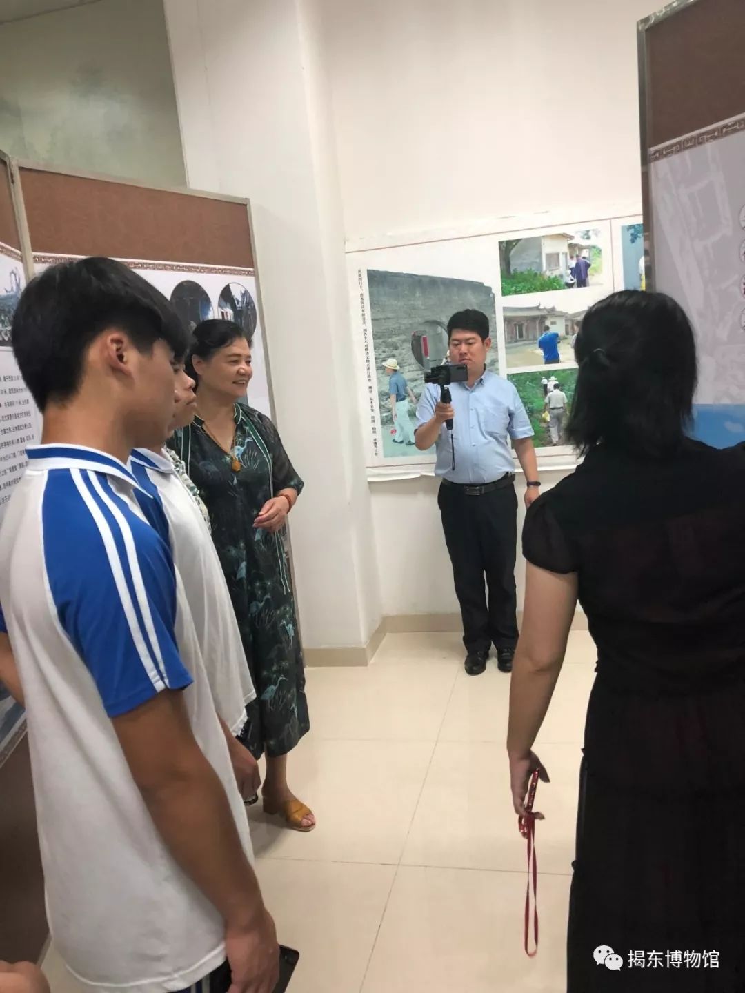 团委书记余萍萍老师蒋柳佺张育铭陈哲同学