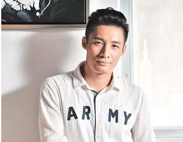 tvb小生终于不用再做"观音兵"_翟威廉