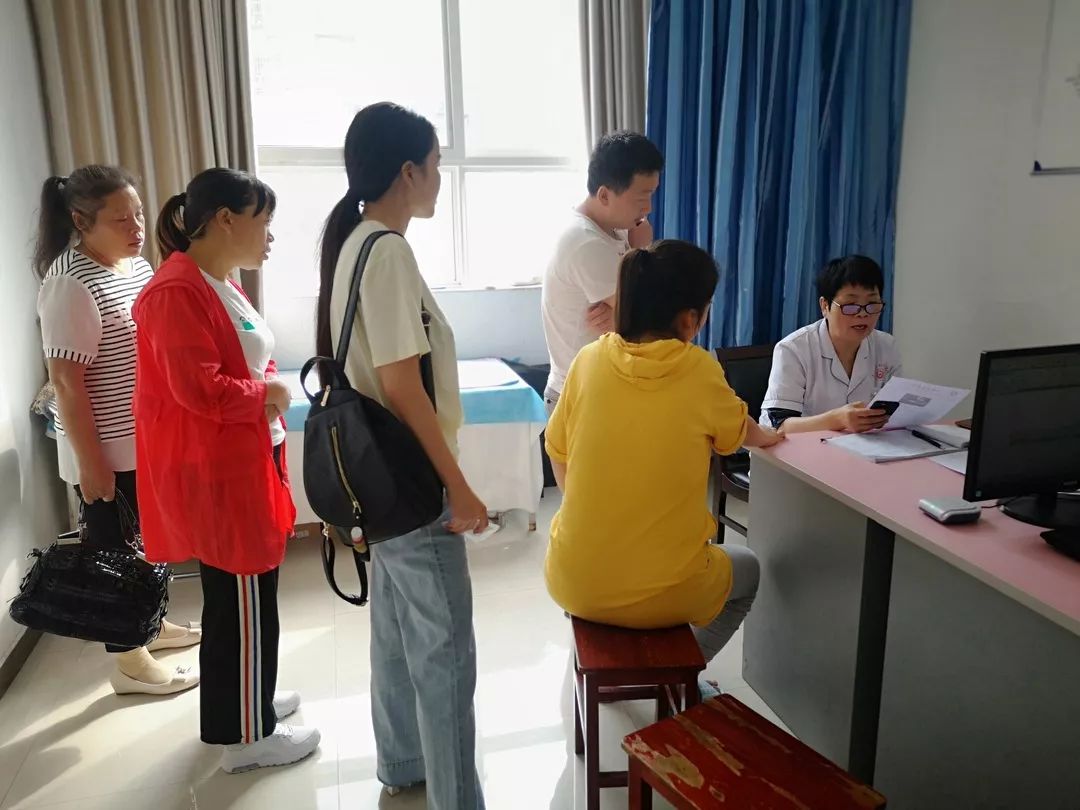 妇科专家姚秀萍:万千妇女的健康守护者!