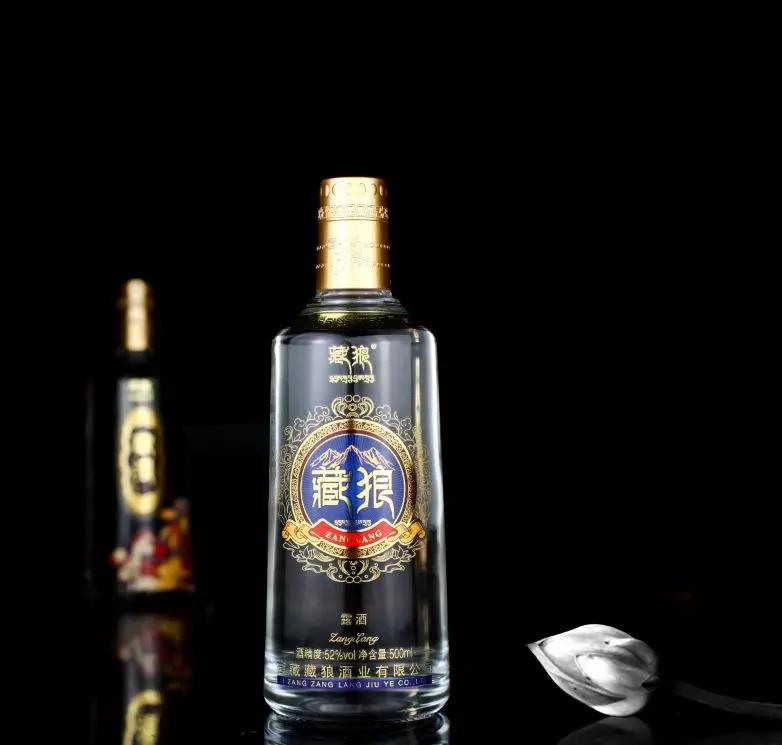 90的成年人不懂送礼送礼就送藏狼酒