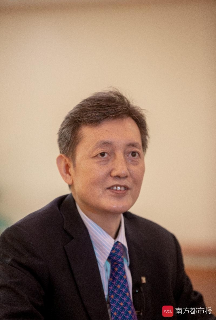 "斗癌医生"王磊遗体告别仪式举行,病情恶化仍坚持每天走五千步