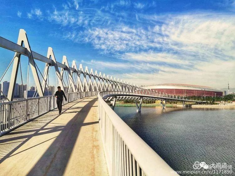 汾河皇冠桥太原新网红
