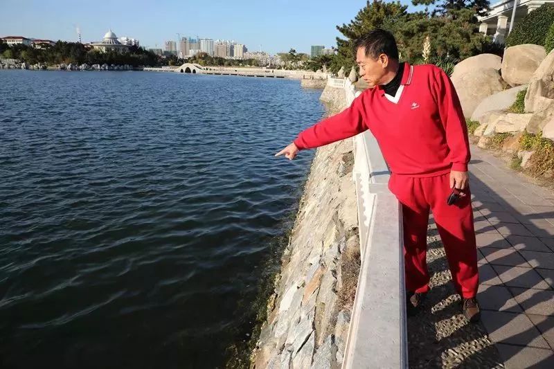 威海水利局长跳海图片