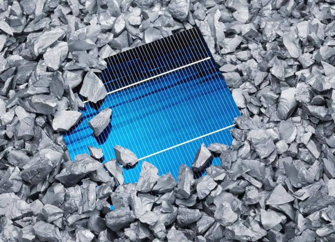 从简单的多晶,单晶电池,到黑硅电池,高效单晶电池,再到perc电池,hjt