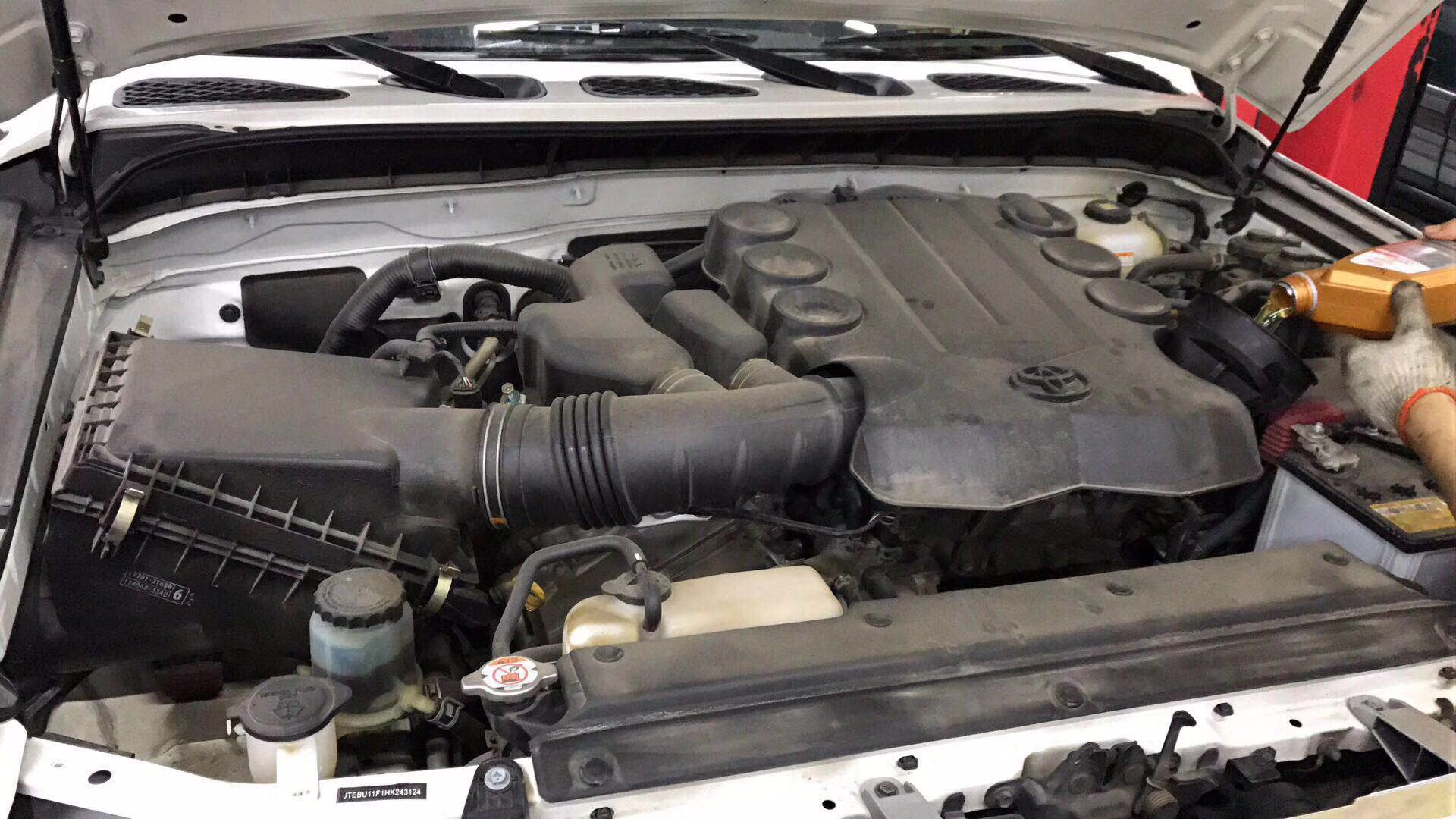 fj酷路泽hks机械增压改装,越野界独领风骚