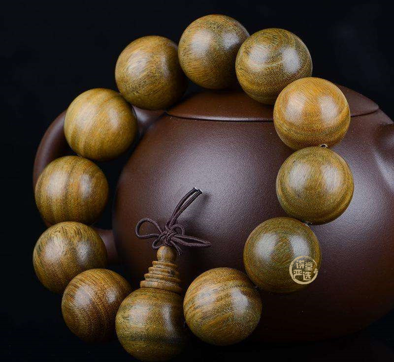 绿檀手串怎么盘?