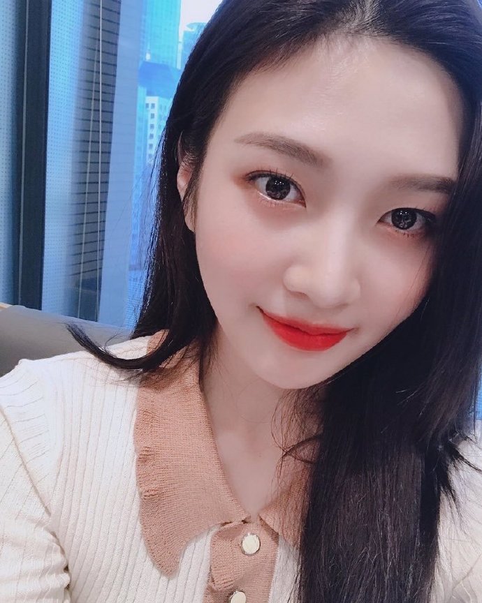 rv《朴素贤的love game》电台自拍公开 没有尽头的美貌!