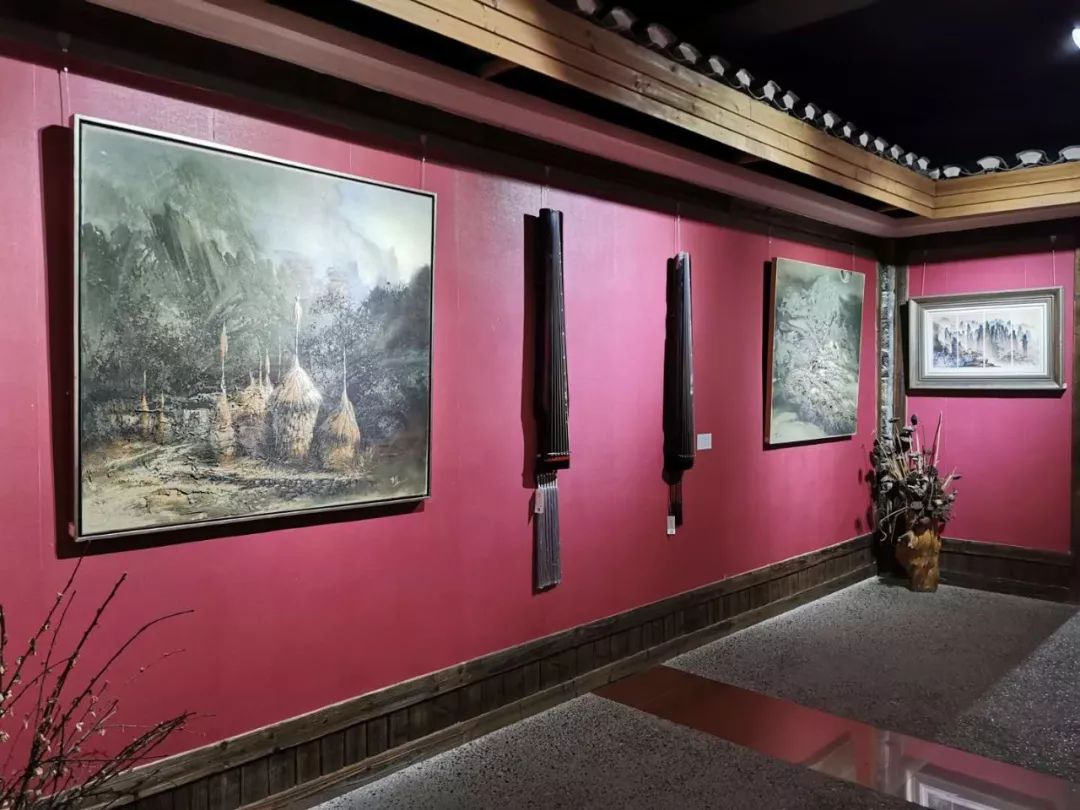 分享速速围观张家界军声画院有人搞大事