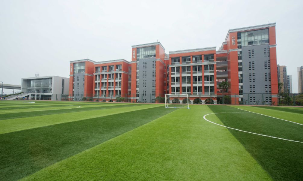 四十九中丨超高颜值和超强硬核让学校成为成都的一颗闪亮之星